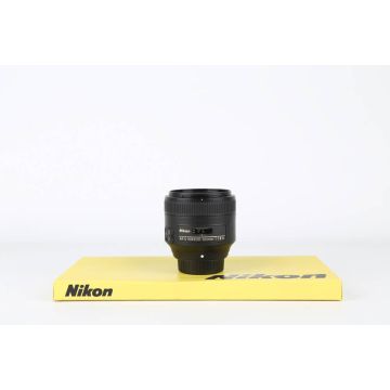 Nikon 85mm f1.8 G
