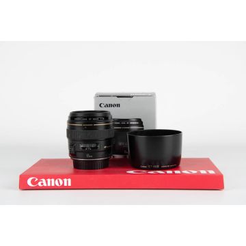 Canon 85mm f1.8 USM