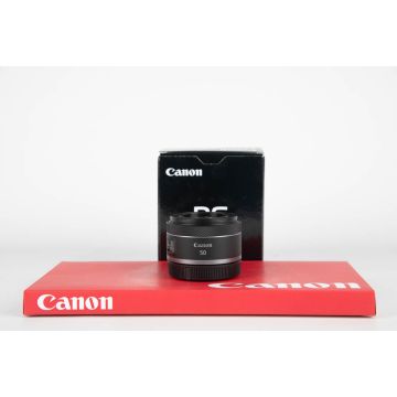 Canon RF 50mm f1.8 STM