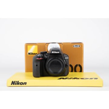 Nikon D3300