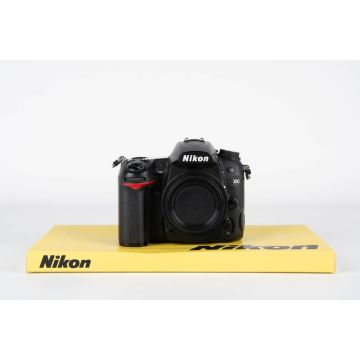 Nikon D7000