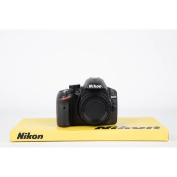 Nikon D3200