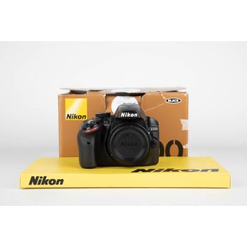 Nikon D3200