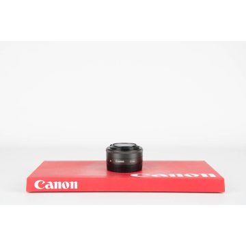 Canon EF-M 22mm F2 STM