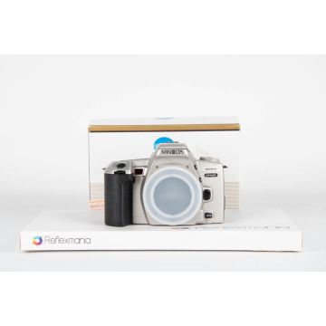 Minolta Dynax 404si