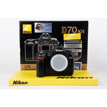 Nikon D70