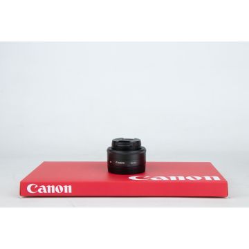Canon EF-M 22mm F2 STM