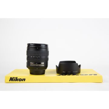 Nikon 18-70mm f 3.5-4.5 G ED