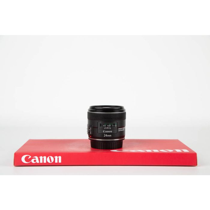 Canon 24mm f2.8 IS USM main product photo