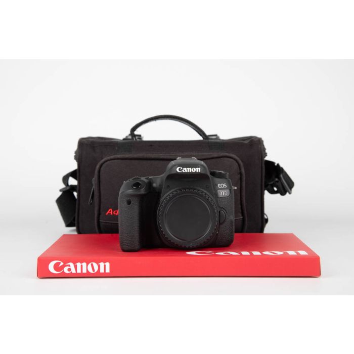 Canon 77D + borsa main product photo