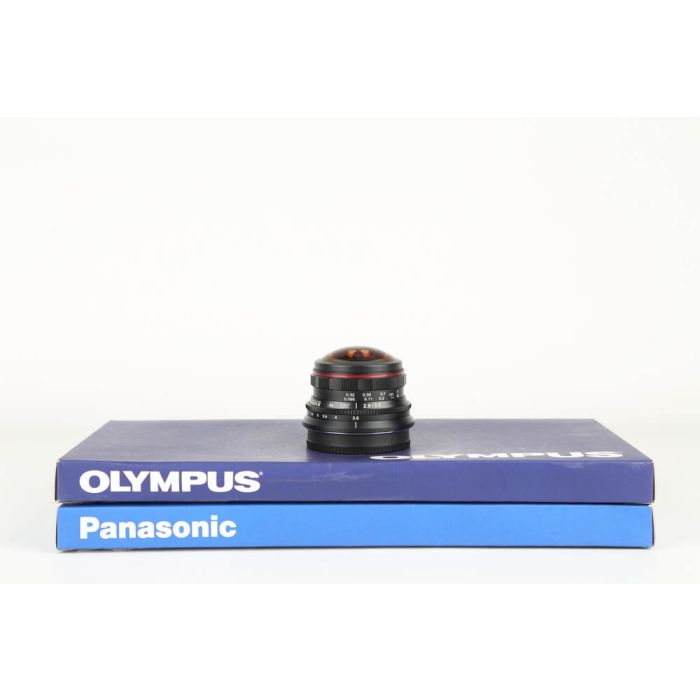 Meike 3.5mm f2.8 Ultrawide Fisheye attacco M43 main product photo
