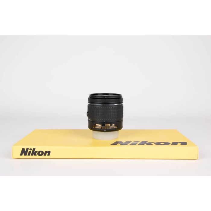 Nikon AF-P 18-55mm f3.5-5.6 G VR main product photo