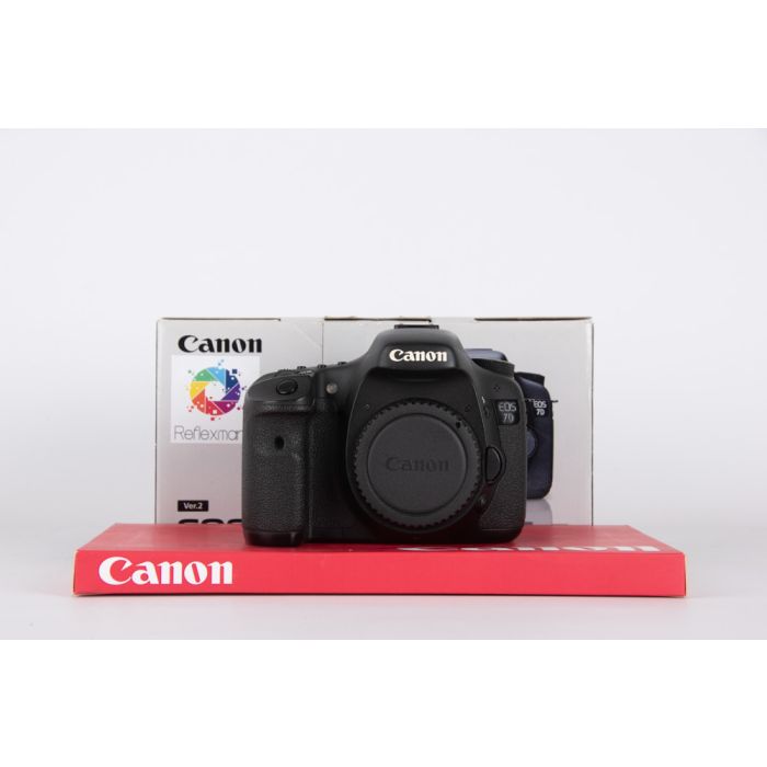 Canon 7D main product photo