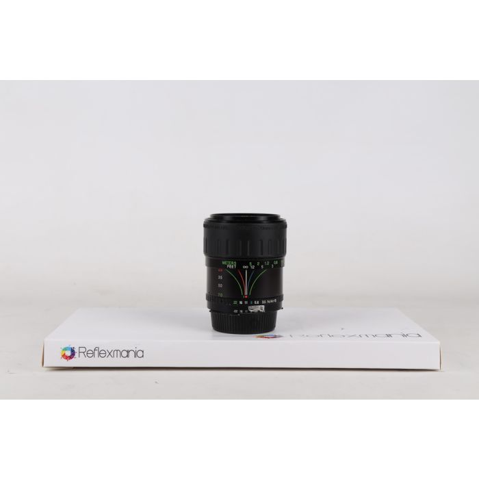 Vivitar 28-70mm f3.5-4.5 MC Nikon main product photo