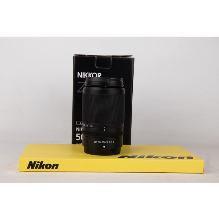 Nikon Z 50-250mm F4.5-6.3 VR main product photo