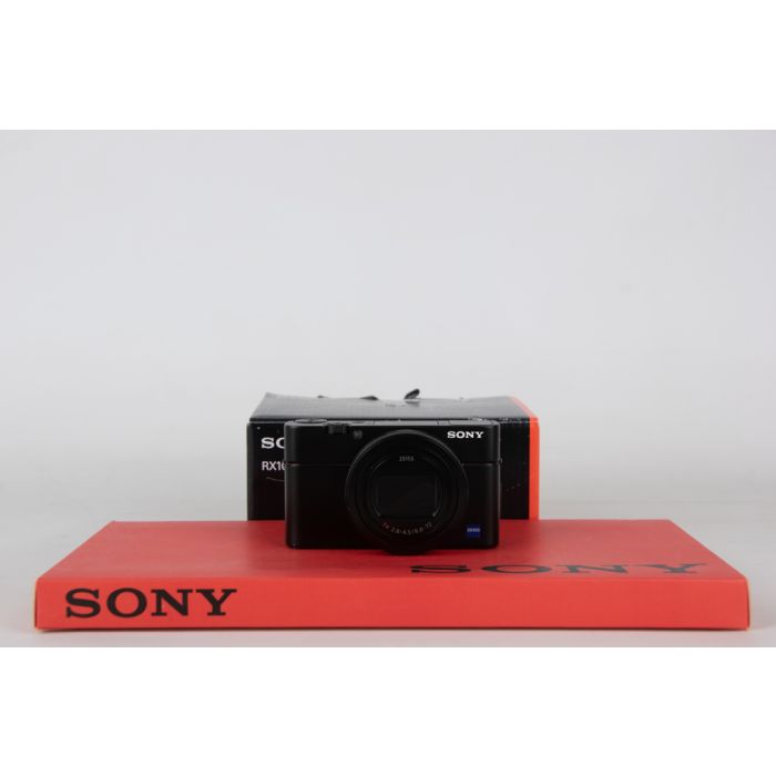Sony RX100 mark IV main product photo