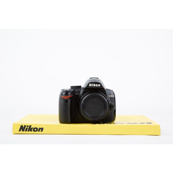 Nikon D3000 main product photo