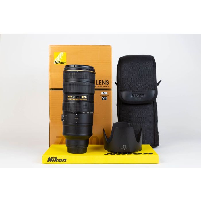 Nikon 70-200mm F2.8 G ED VR II main product photo