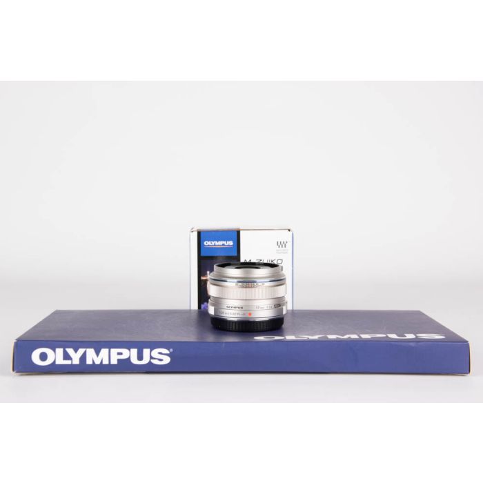 Olympus 17mm f1.8 MSC main product photo