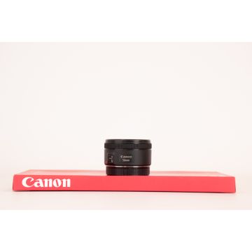 Canon 50mm f1.8 STM