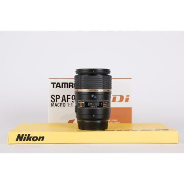 Tamron 90mm f2.8 SP AF MACRO Nikon