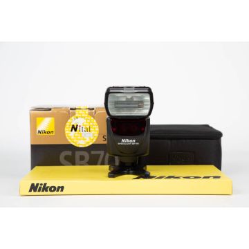 Flash Nikon Speedlight SB-700