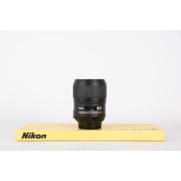 Nikon 60mm f2.8 G ED Micro