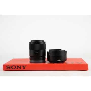 Sony 24mm f1.8 Carl Zeiss Sonnar T