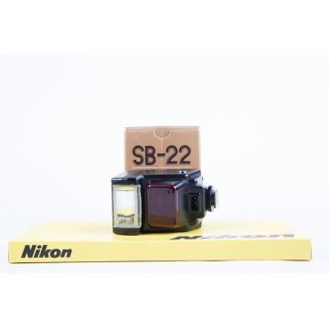 Flash Nikon speedlight SB-22