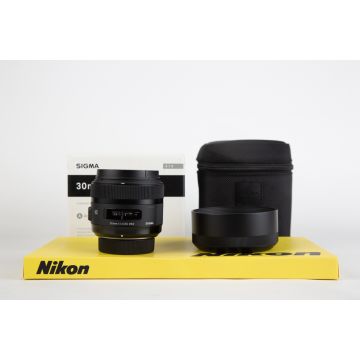 Sigma 30mm f1.4 DC ART Nikon
