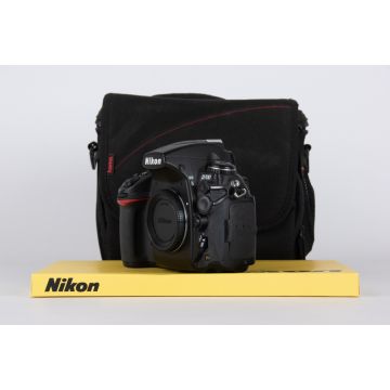 Nikon D700 + borsa Hama