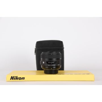Sigma 30mm f1.4 DC ART Nikon