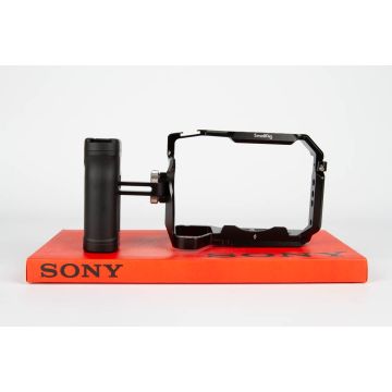 Camera Cage SmallRig + Maniglia per Sony Alpha 7R V - Alpha 7 IV - Alpha 7 S III - Alpha 1 - Alpha 7R IV