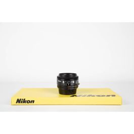 Nikon 28mm f2.8 AF