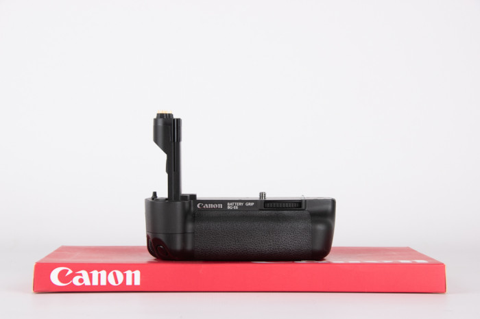 Battery Grip Canon BG-E6 - Canon 5D mark II main product photo