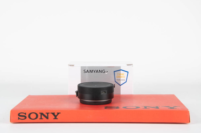 Samyang lens station Sony E-mount main product photo