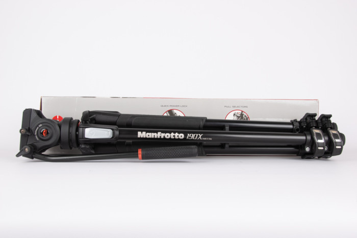 Treppiede Manfrotto 190x + Testa video Coman Q5 main product photo