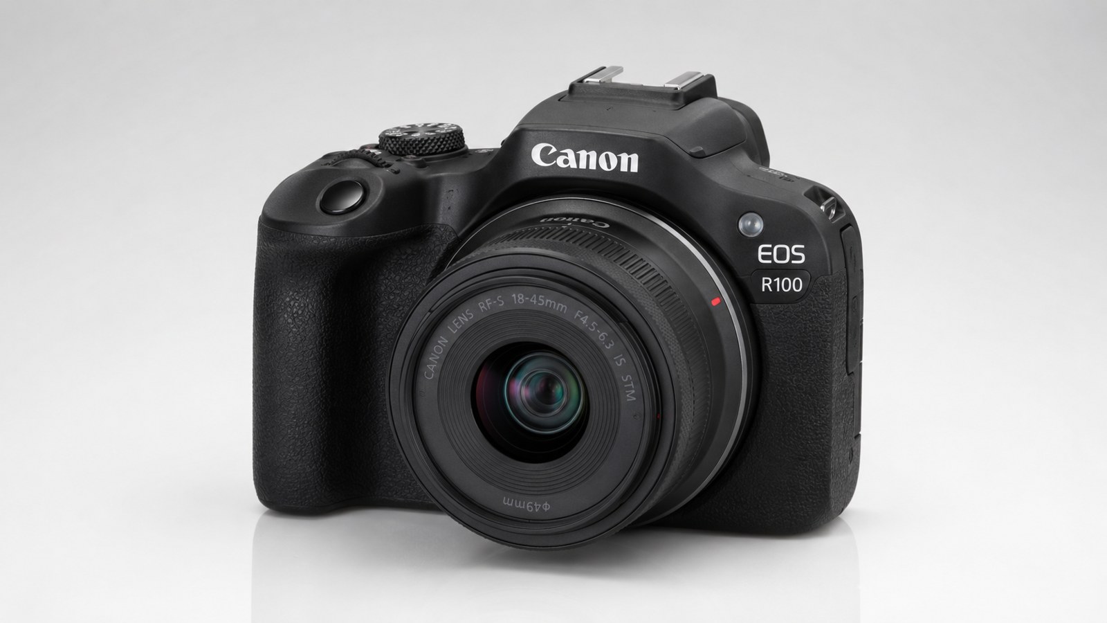 Canon EOS R100 usata: conviene la mirrorless entry-level Canon?
