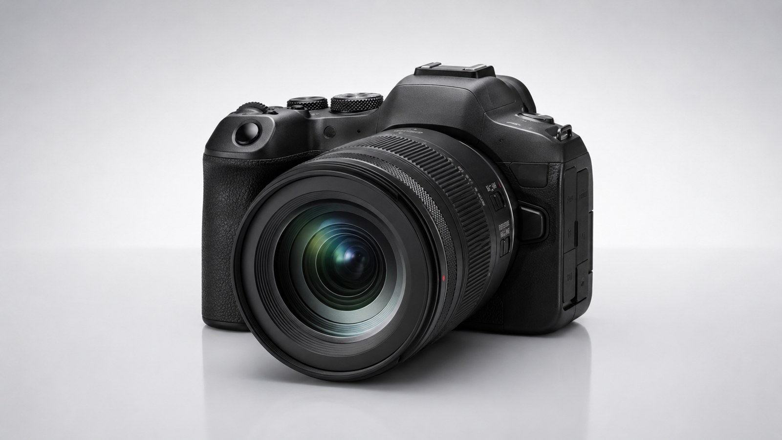 Canon EOS R6 Mark II usata: vale la pena attendere ancora qualche mese?