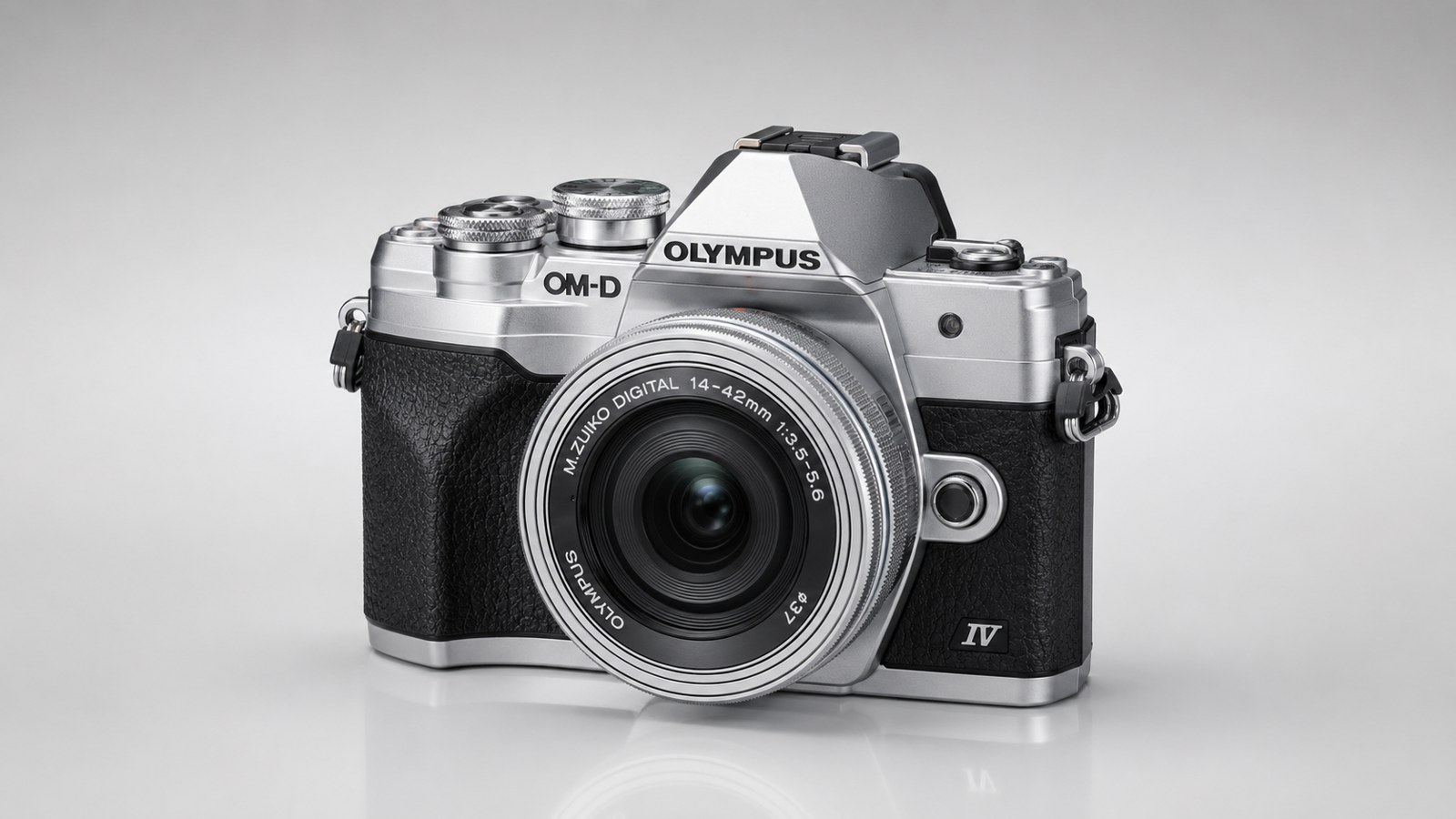 Olympus OM-D E-M10 Mark IV usata: micro 4/3 compatta per viaggi e street